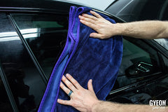 GYEON Quartz Q²M Silk Dryer - Automotive Drying Towel, Highly Absorbent and Safe for Your Paints Finish